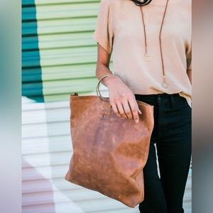 NWT Sseko Ring Tote in Oiled Caramel Leather & Brass